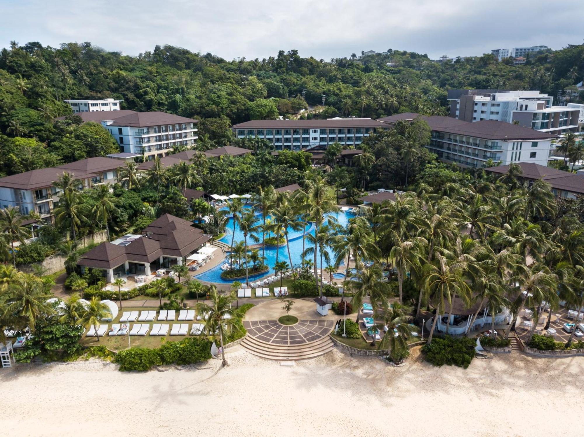 Movenpick Resort & Spa Boracay Yapak Exterior photo